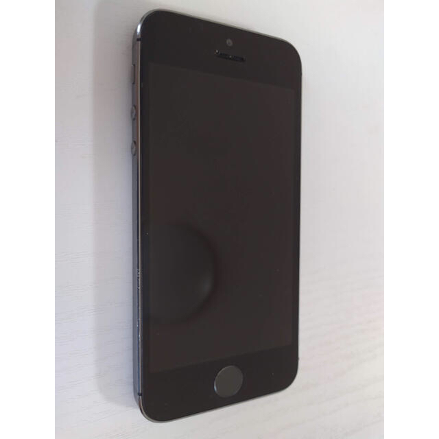 Apple(アップル)の＊iPhone 5s 16GB スペースグレイ　中古美品　docomo＊ スマホ/家電/カメラのスマートフォン/携帯電話(スマートフォン本体)の商品写真