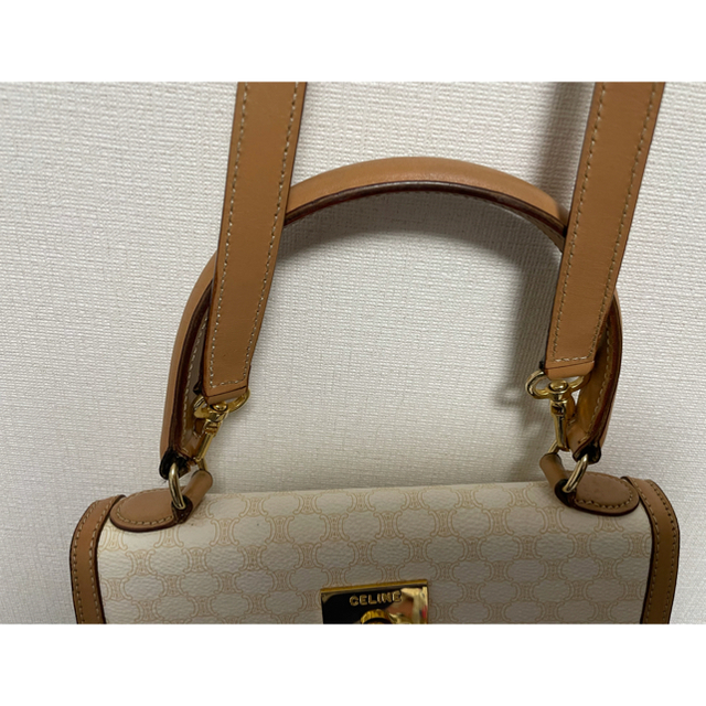 celine(セリーヌ)のセリーヌ　カバン　中古 レディースのバッグ(ショルダーバッグ)の商品写真