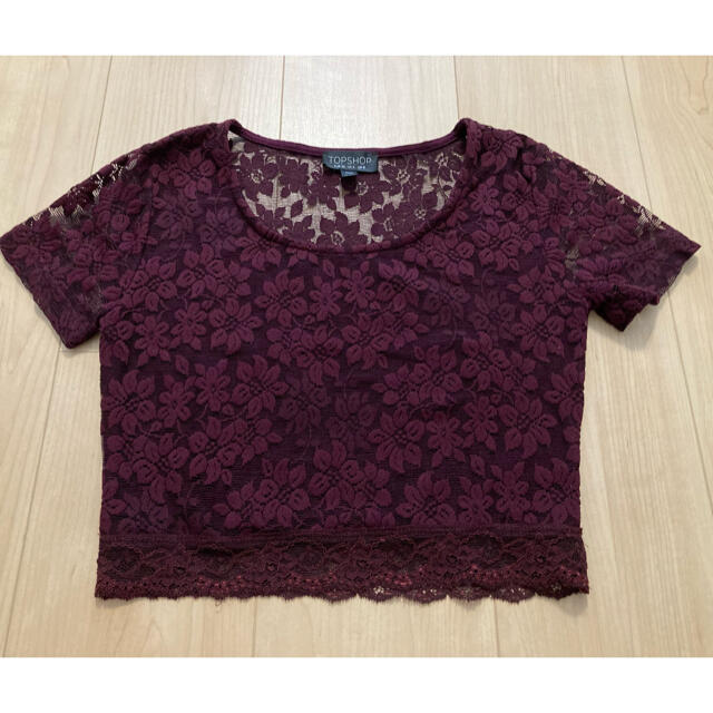 TOPSHOP(トップショップ)の【TOPSHOP】ショート丈レーストップス レディースのトップス(Tシャツ(半袖/袖なし))の商品写真