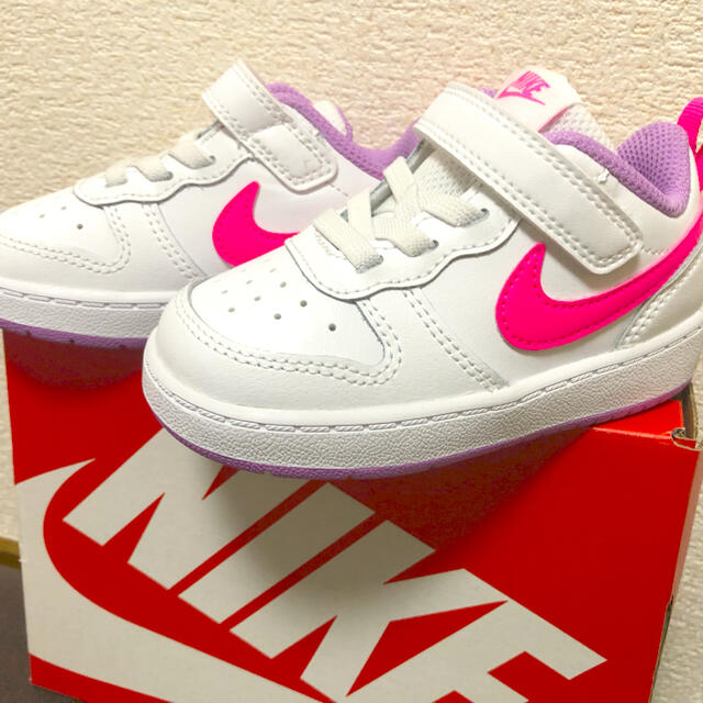 NIKE(ナイキ)のNIKE スニーカー 12cm キッズ/ベビー/マタニティのベビー靴/シューズ(~14cm)(スニーカー)の商品写真