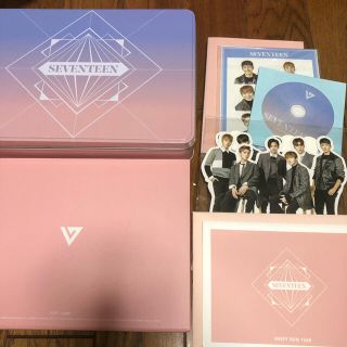 セブンティーン(SEVENTEEN)のseventeen 2017 卓上カレンダー Aバージョン(男性タレント)