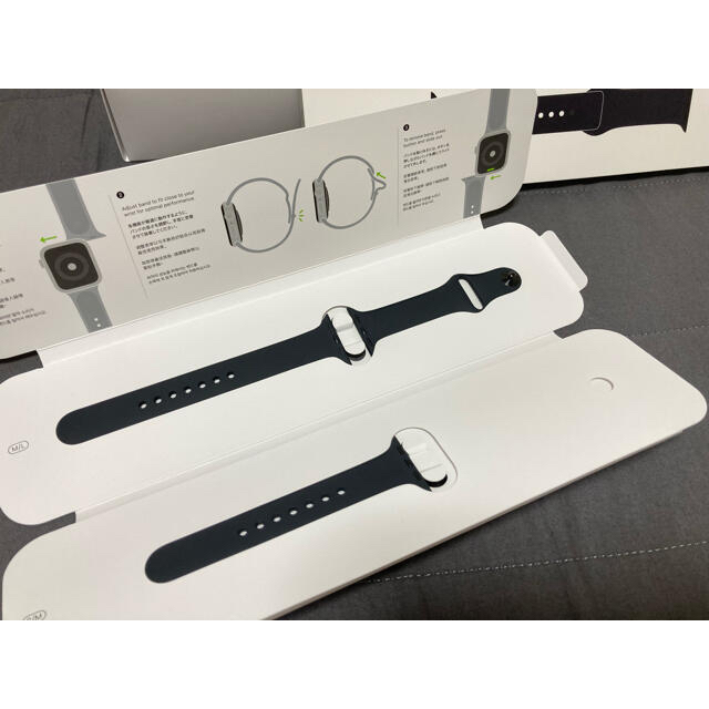 Apple Watch(アップルウォッチ)のApple Watch series5 ステンレス ブラック 美品 40mm スマホ/家電/カメラのスマートフォン/携帯電話(その他)の商品写真