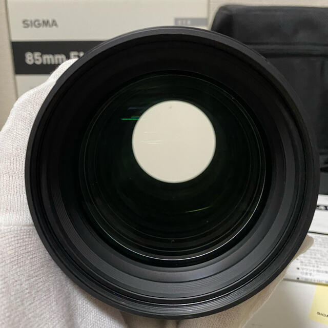 SIGMA(シグマ)のSIGMA 85mm F1.4 DG Art Canon用 EFレンズ スマホ/家電/カメラのカメラ(レンズ(単焦点))の商品写真