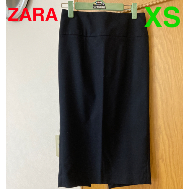 ZARA(ザラ)のZARA BASIC タイトスカート　黒　 レディースのスカート(ひざ丈スカート)の商品写真