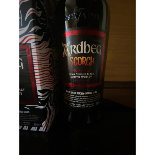 MOËT & CHANDON(モエエシャンドン)のアードベッグ スコーチ ARDBEG SCORCH 2021年限定品  食品/飲料/酒の酒(ウイスキー)の商品写真