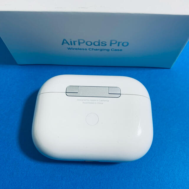 美品　Apple AirPods  Pro エアーポッズ　充電ケースのみ商品状態