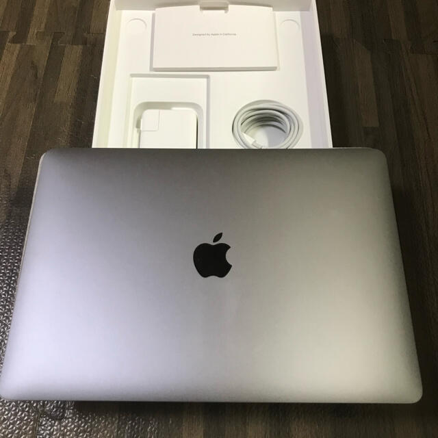 Mac (Apple)(マック)のM1 MacBook Air 512GB SSD メモリ16GB USキーボード スマホ/家電/カメラのPC/タブレット(ノートPC)の商品写真