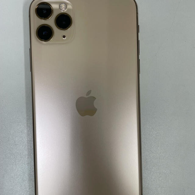 Apple(アップル)のiphone 11 pro max 256GB ゴールド　SIMフリー スマホ/家電/カメラのスマートフォン/携帯電話(スマートフォン本体)の商品写真