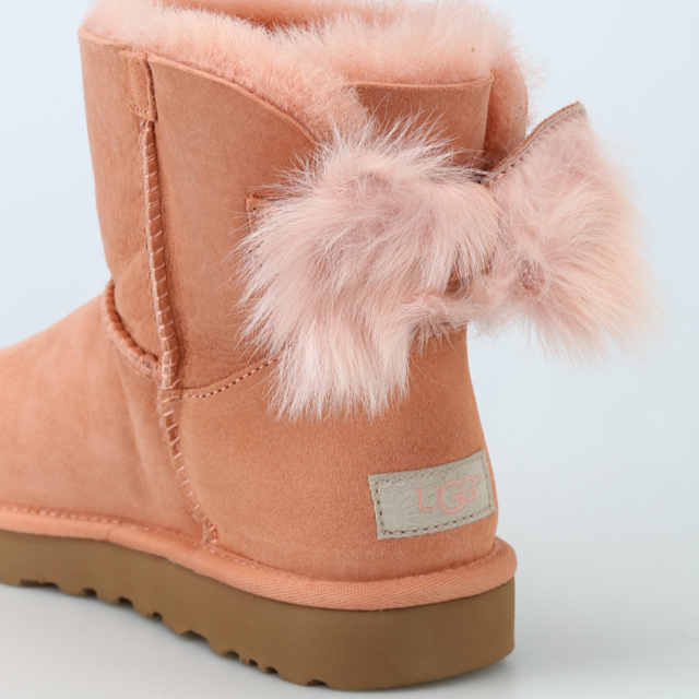 超ポイントアップ祭 UGG MINI BOW FLUFF ムートン アグ 【週末限定値下げ】UGG - ブーツ - muzeulase.ase.ro