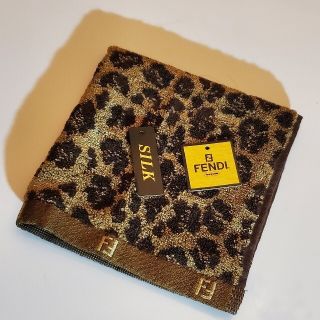 フェンディ(FENDI)のフェンディ　 タオルハンカチ　　FENDI　タオル　ハンカチ　『新品』(ハンカチ)