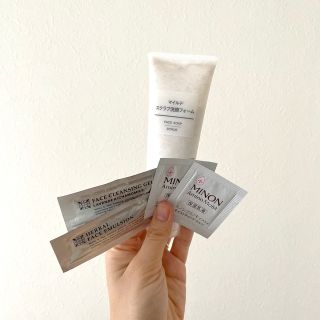 ムジルシリョウヒン(MUJI (無印良品))の無印良品・マイルドスクラブ洗顔フォーム＋おまけ(洗顔料)