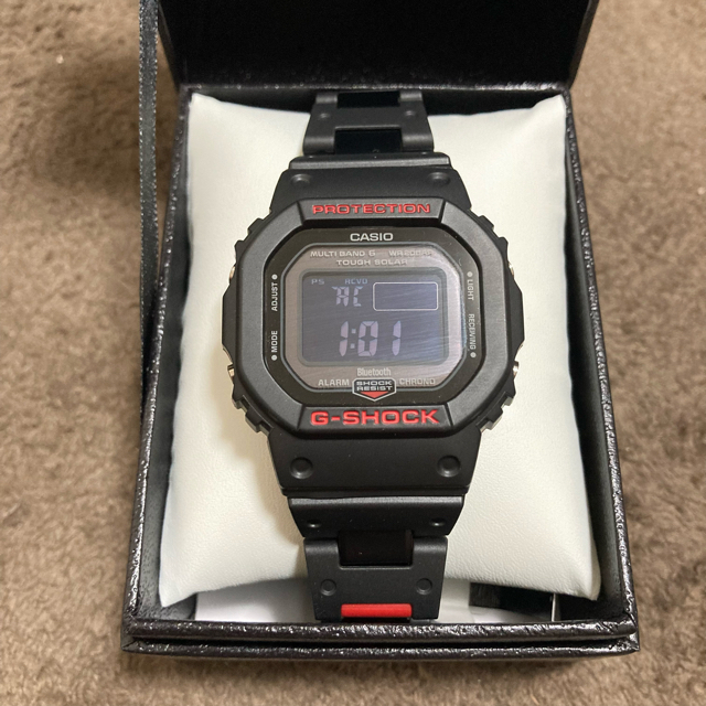 G-SHOCK ジーショック　GW-B5600HR-1JF  B5600