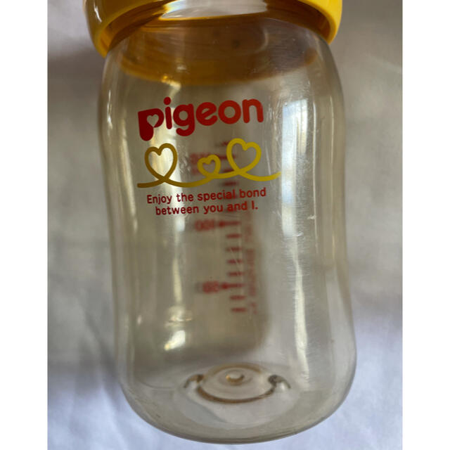 Pigeon(ピジョン)のPigeon ピジョン 哺乳瓶 母乳実感 160ml キッズ/ベビー/マタニティの授乳/お食事用品(哺乳ビン)の商品写真