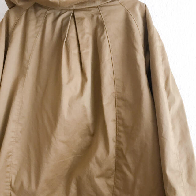 IENA(イエナ)のSACRA フードジャケット　ショートコート　アウター　38 レディースのジャケット/アウター(ブルゾン)の商品写真