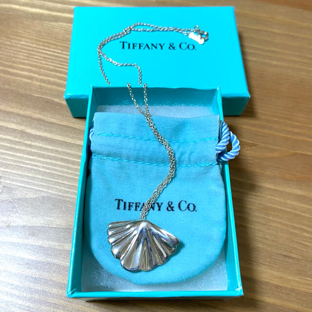 Tiffany シェル　ネックレスレディース