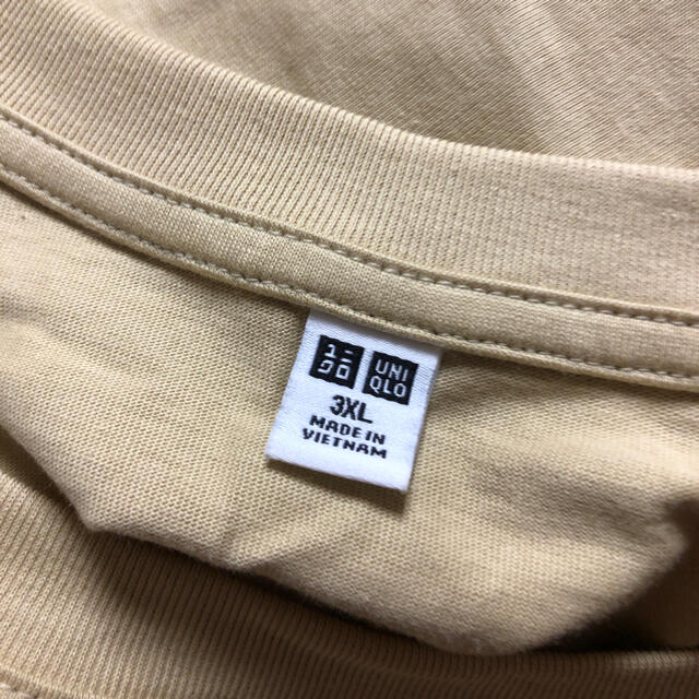 UNIQLO(ユニクロ)のﾕﾆｸﾛ 3XLベージュＴｼｬﾂ メンズのトップス(Tシャツ/カットソー(半袖/袖なし))の商品写真