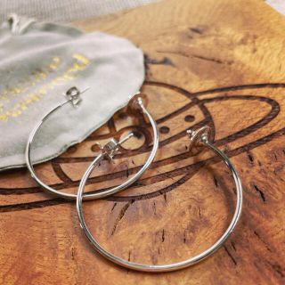 ヴィヴィアン(Vivienne Westwood) 薔薇 ピアスの通販 38点