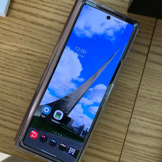 Galaxy(ギャラクシー)のGalaxy Z fold2 5G スマホ/家電/カメラのスマートフォン/携帯電話(スマートフォン本体)の商品写真