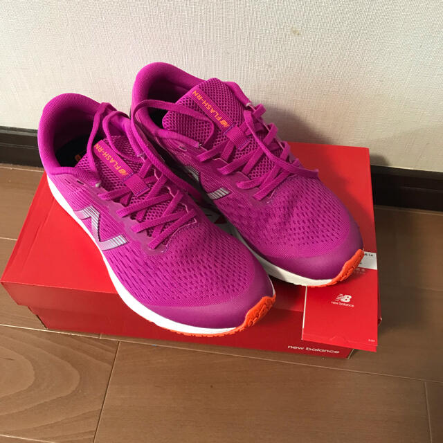 newbalanceスニーカー　flash ランニング 2