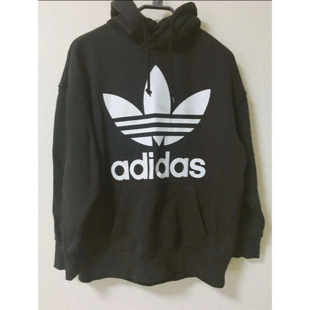 adidas　パーカー