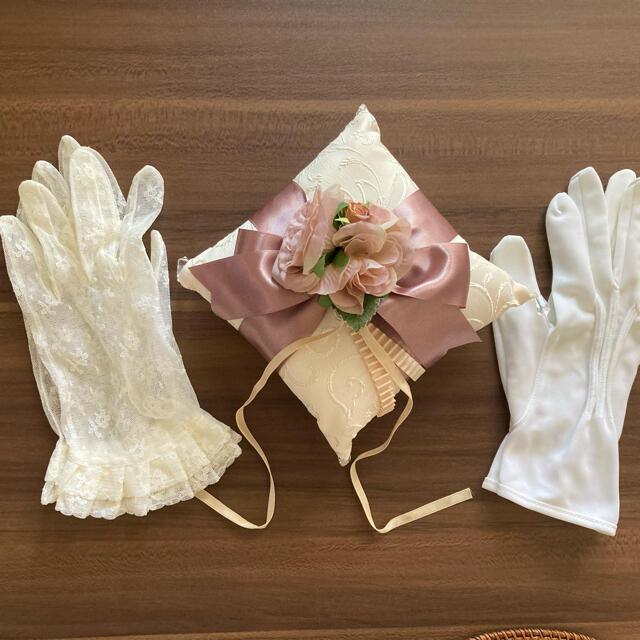 【ブライダル】リングピロー　グローブ ハンドメイドのウェディング(リングピロー)の商品写真