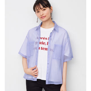 ジーユー(GU)のGU 完売 新品 シアーシャツ S レディース　✨(シャツ/ブラウス(半袖/袖なし))