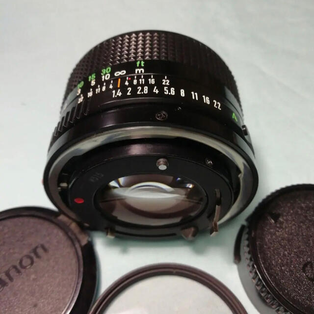 Canon(キヤノン)の【美品】CANON New FD 50mm f1.4 オールドレンズ スマホ/家電/カメラのカメラ(レンズ(単焦点))の商品写真