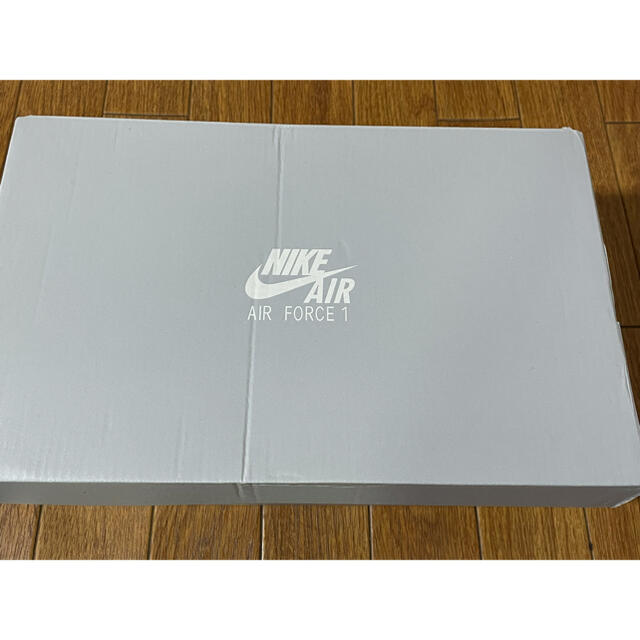 NIKE(ナイキ)の 最終価格‼︎ 【NIKE】WMNS AIR FORCE 1 '07 ESS レディースの靴/シューズ(スニーカー)の商品写真