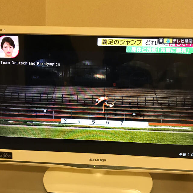 AQUOS(アクオス)のKuko様専用　AQUOS テレビ22型　2013年製造 スマホ/家電/カメラのテレビ/映像機器(テレビ)の商品写真