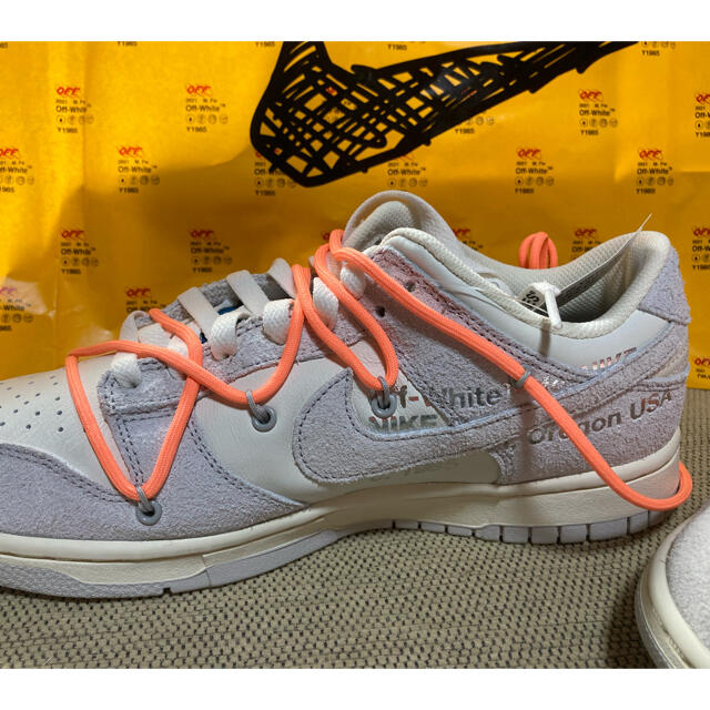 NIKE(ナイキ)のOFF-WHITE × NIKE DUNK LOW 1 OF 50 オフホワイト メンズの靴/シューズ(スニーカー)の商品写真