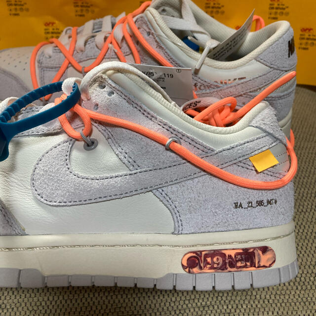 NIKE(ナイキ)のOFF-WHITE × NIKE DUNK LOW 1 OF 50 オフホワイト メンズの靴/シューズ(スニーカー)の商品写真