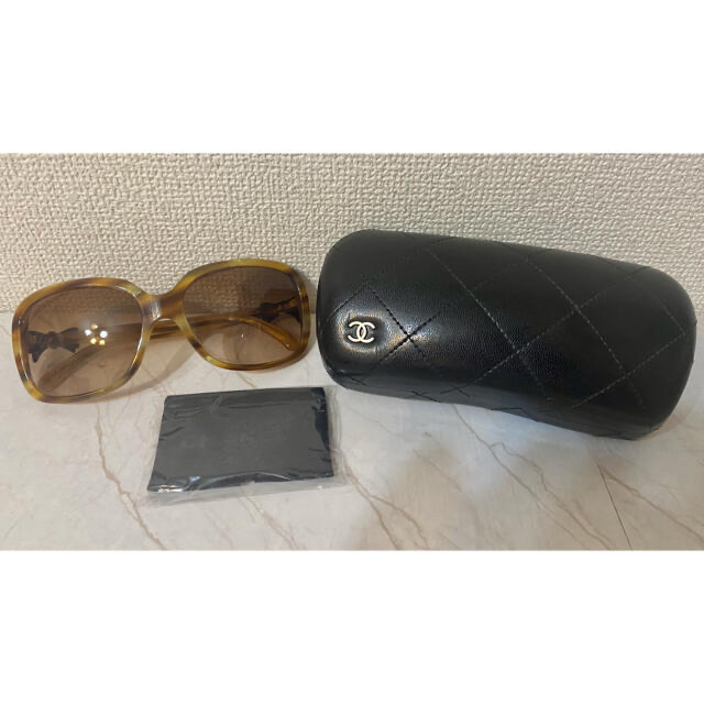 低価通販 CHANEL - シャネル べっ甲柄リボン付きサングラス ★ケース付き★の通販 by Remi9's shop|シャネルならラクマ 新作超特価