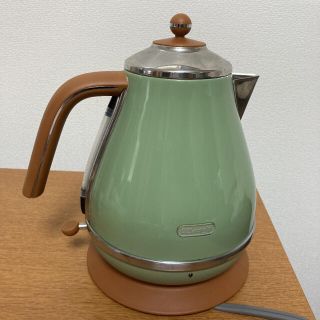 デロンギ(DeLonghi)のデロンギ　ケトル　DeLonghi(電気ケトル)