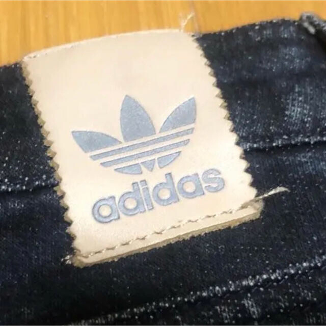 adidas(アディダス)のアディダス adidas originals デニム ジーンズ メンズのパンツ(デニム/ジーンズ)の商品写真