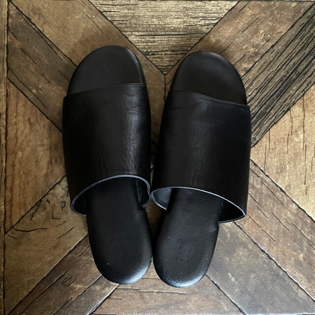 [値下げ]que shoes BLACK BLACK サンダル
