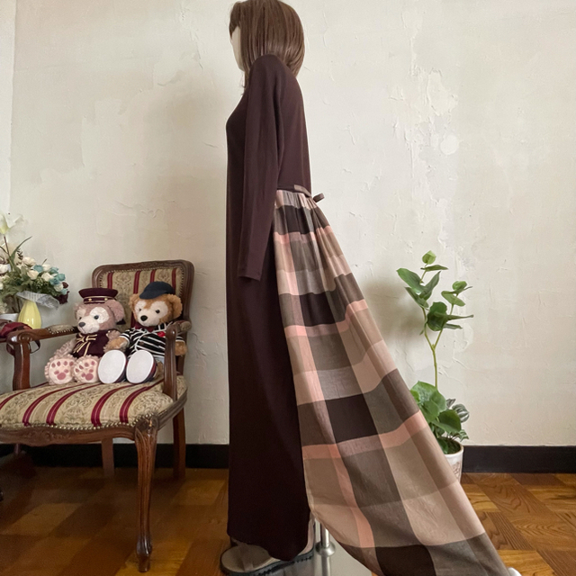 BURBERRY BLUE LABEL(バーバリーブルーレーベル)のかのん様専用＊切り替えチェック＊ロングワンピース＊ブルーレーベルクレストブリッジ レディースのワンピース(ロングワンピース/マキシワンピース)の商品写真