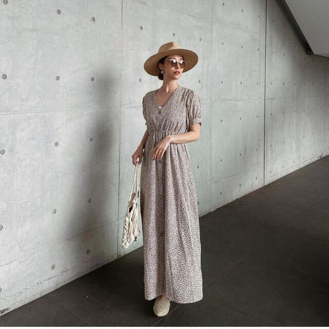 サンドレスムーン sandlessmoon ワンピース サンドレスムーン sandlessmoon ワンピース
