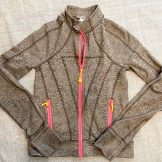 ルルレモン(lululemon)のivivva jacket 8 (イビバ ジャケット)(ウインタースポーツ)