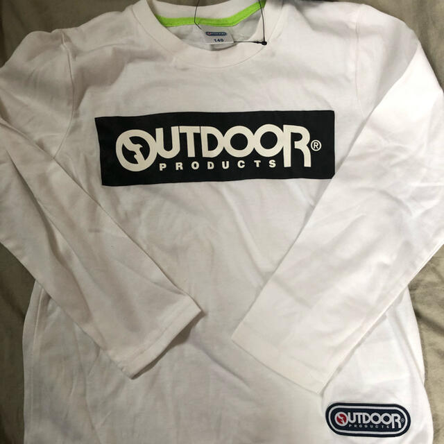 OUTDOOR(アウトドア)の長袖Tシャツ　アウトドア　140 未着用　タグ付き キッズ/ベビー/マタニティのキッズ服男の子用(90cm~)(Tシャツ/カットソー)の商品写真