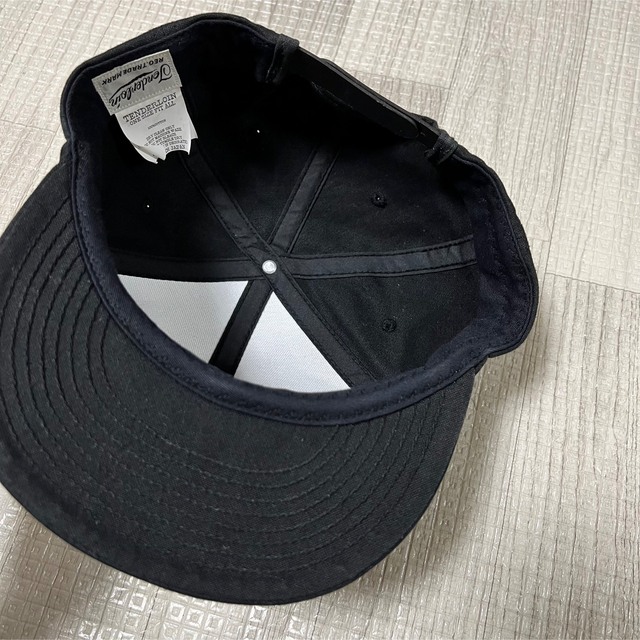 TENDERLOIN(テンダーロイン)のTENDERLOIN トラッカーキャップ ダック 黒 メンズの帽子(キャップ)の商品写真