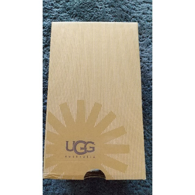 UGG(アグ)のUGG モカシン 19.5cm キッズ/ベビー/マタニティのキッズ靴/シューズ(15cm~)(スリッポン)の商品写真
