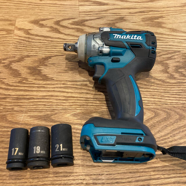 送料込み！　makita 電動 インパクトドライバ　M697DSX 収納ケース