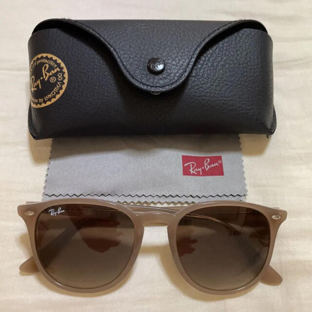 RayBan サングラス ベージュ