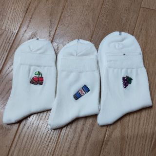 プニュズ(PUNYUS)のつぼみさん専用☆新品・プニュズ靴下３点セット☆渡辺直美(ソックス)