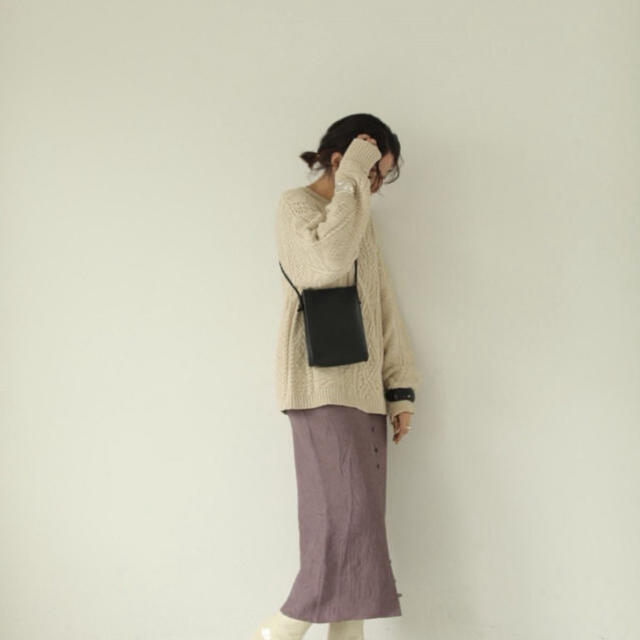 TODAYFUL(トゥデイフル)のtodayful フロントボタンサテンスカート　パープル　36 レディースのスカート(ロングスカート)の商品写真