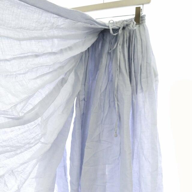 mina perhonen(ミナペルホネン)のミナペルホネン ラップスカート ギャザー フレア ロング リボン F 水色 レディースのスカート(ロングスカート)の商品写真