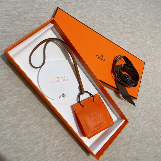 Hermes(エルメス)の【新品・未使用】HERMES チャーム　サック・オランジュ ハンドメイドのファッション小物(バッグチャーム)の商品写真