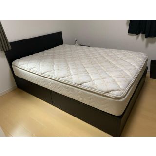 ☆redeye様専用☆セミダブルベッド　高級マットレス付き　美品(セミダブルベッド)