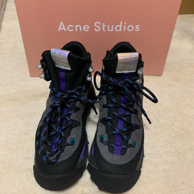 Acne Studios スニーカーブーツ