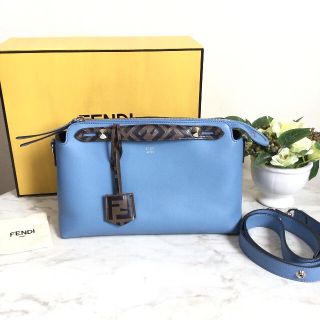 フェンディ(FENDI)のMYページ様　専用です(ショルダーバッグ)